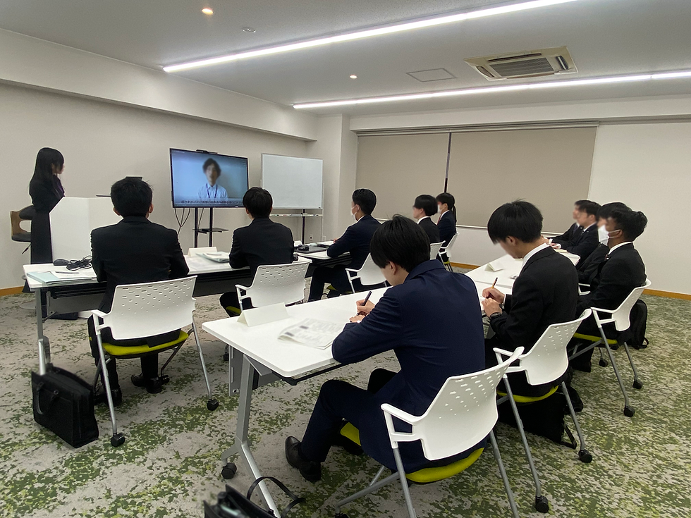 CMC GROUP 新人研修の様子