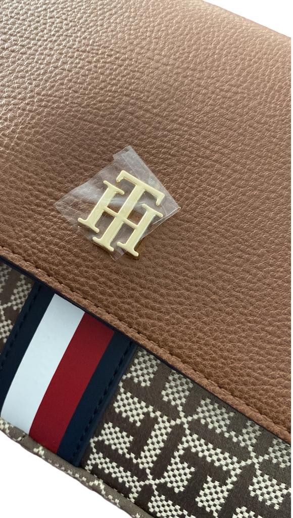 Miniatura: Crossbody TOMMY HILFIGER