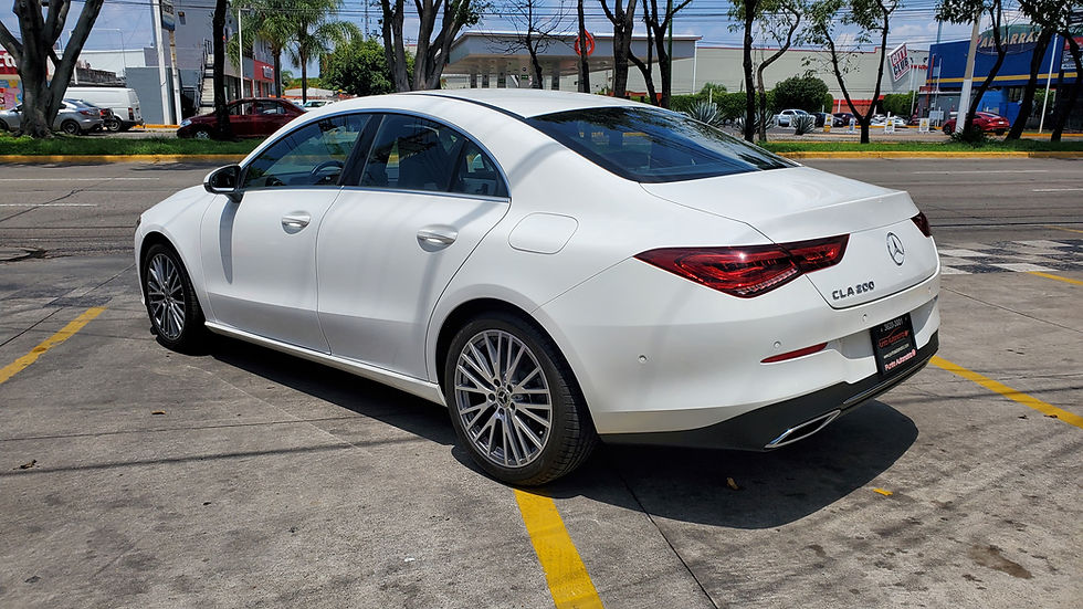 Miniatura: Mercedes-Benz Clase CLA 200 Progressive L4 1.3T Blanco $609,000.00