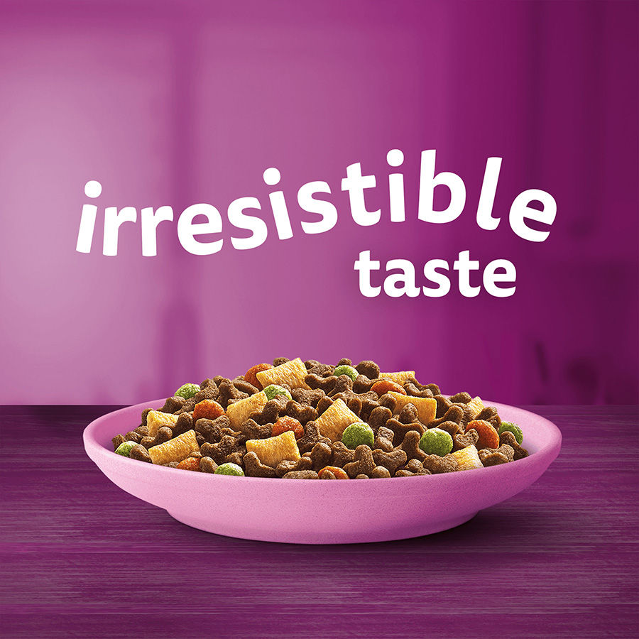 Thumbnail: Whiskas Kitten Dry Food with Chicken 800g/1.9kg