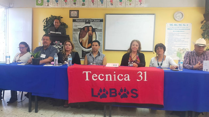 En la Escuela Secundaria Tecnica 31 se realizo un encuentro de escritores