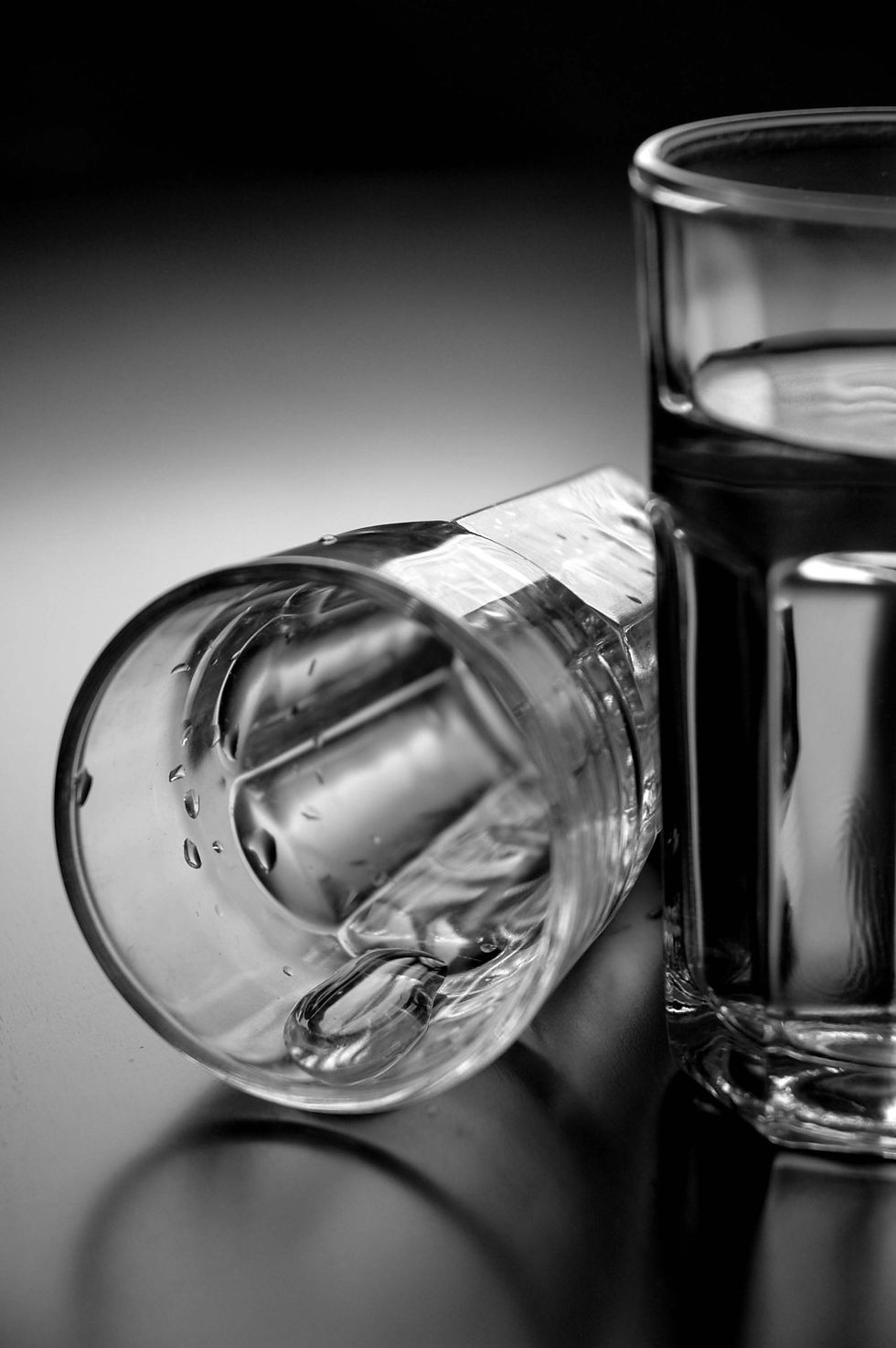 kaylenjayso photo - glass cups set