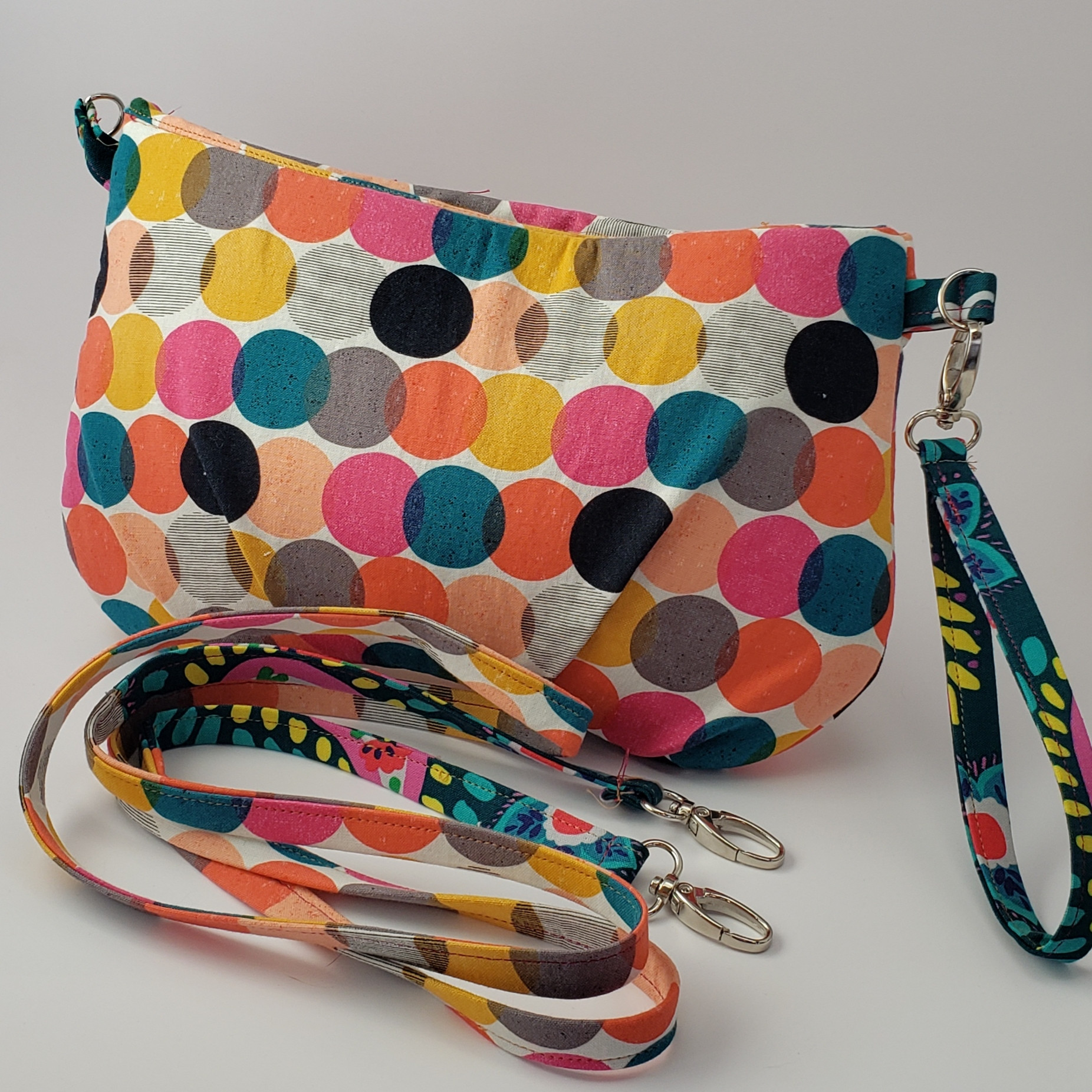 Flora Wristlet