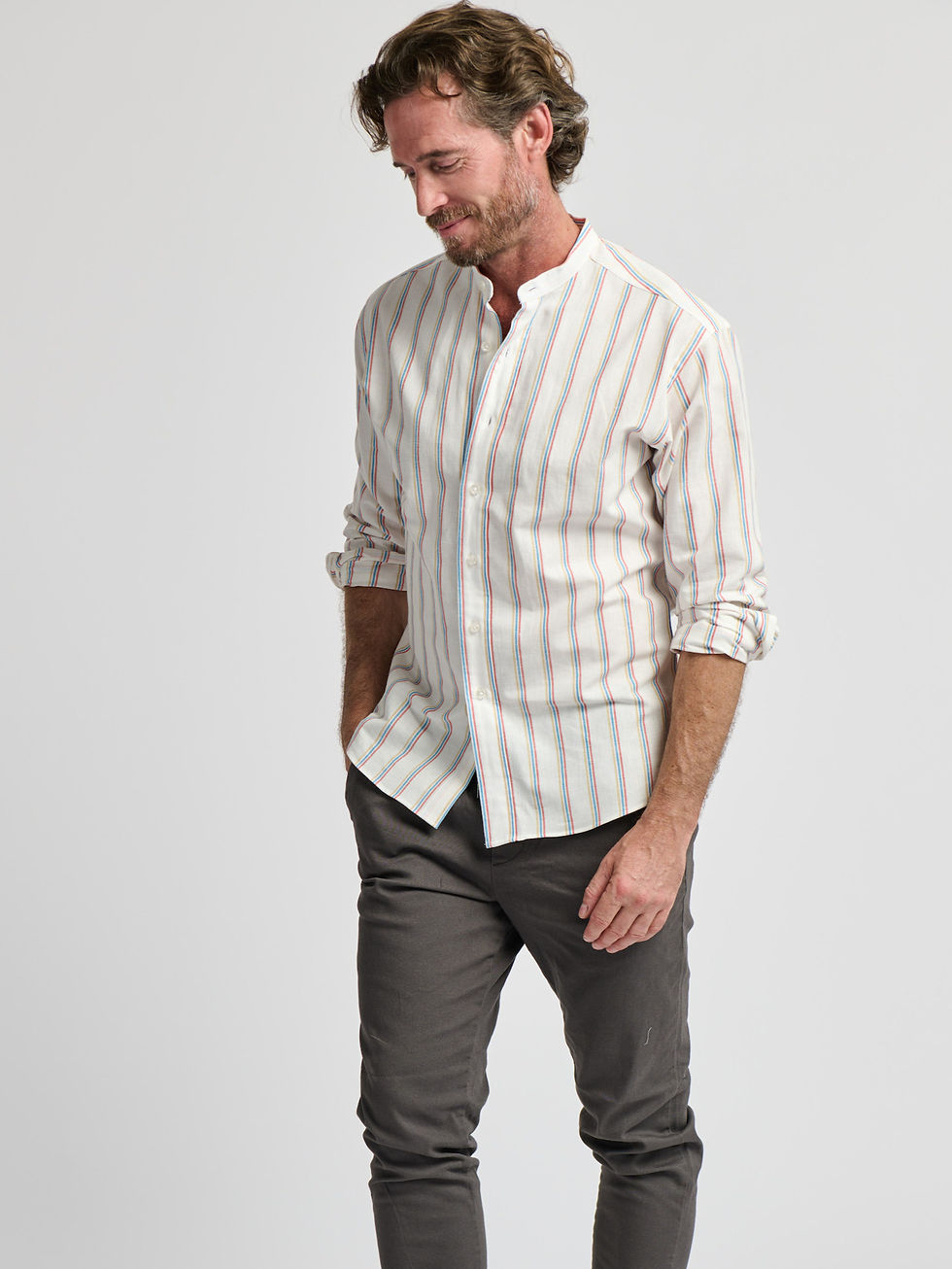 Thumbnail: Men's band collar shirt in white with red stripe