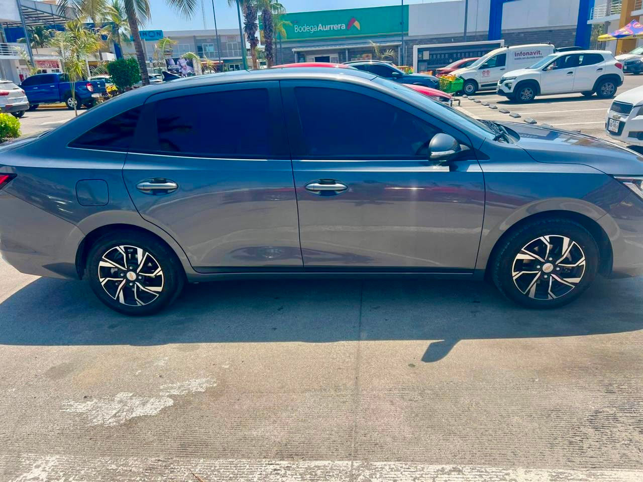AVEO LT PLUS AT 2025