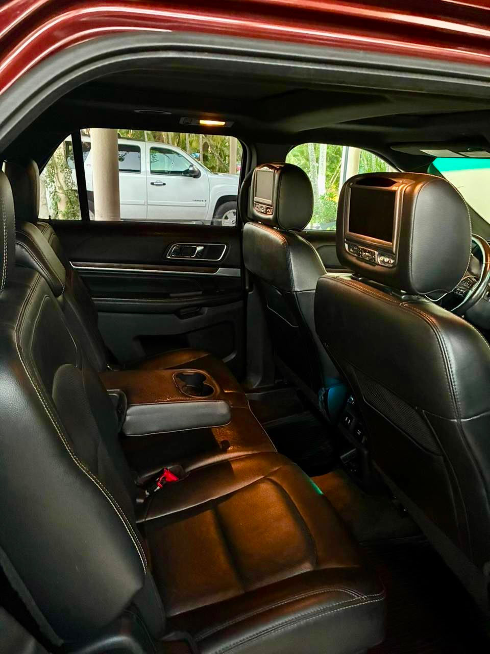 EXPLORER V6 7PAX 2016