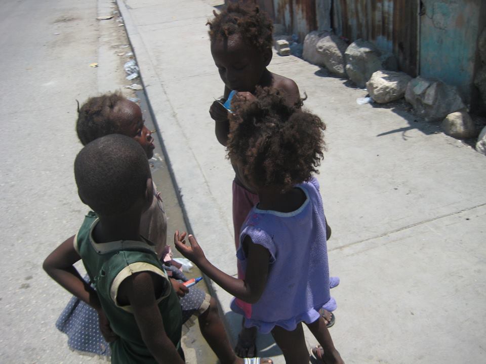 Amba Point & Cite Jeanne (Children).