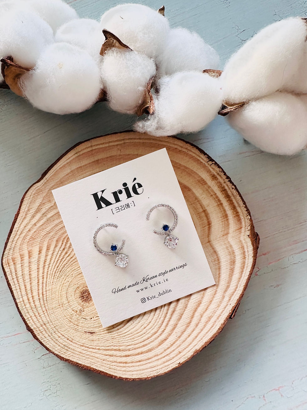 Thumbnail: Blue point earrings 