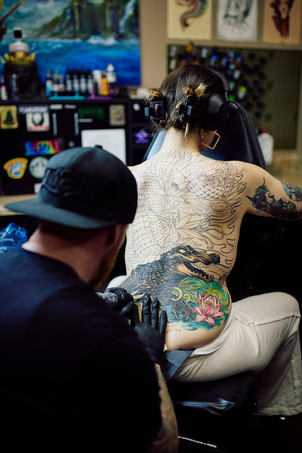Embrace the Canvas Within: Unlocking the Secrets to Sitting Like a Pro for Your Epic Tattoo Journey!