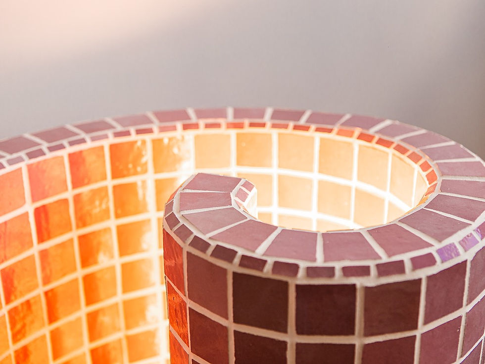 Thumbnail: Golden Ratio Light