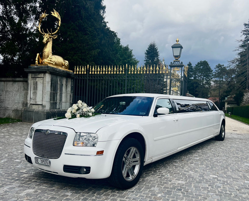 Stretch-Limo von Fahr & Shuttle Service Mittelland