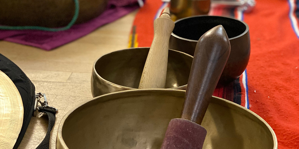 Learn to play Tibetan Singing bowls