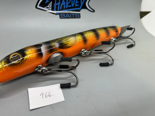 9" Javelin - Image 2