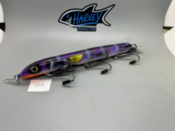 9" Javelin