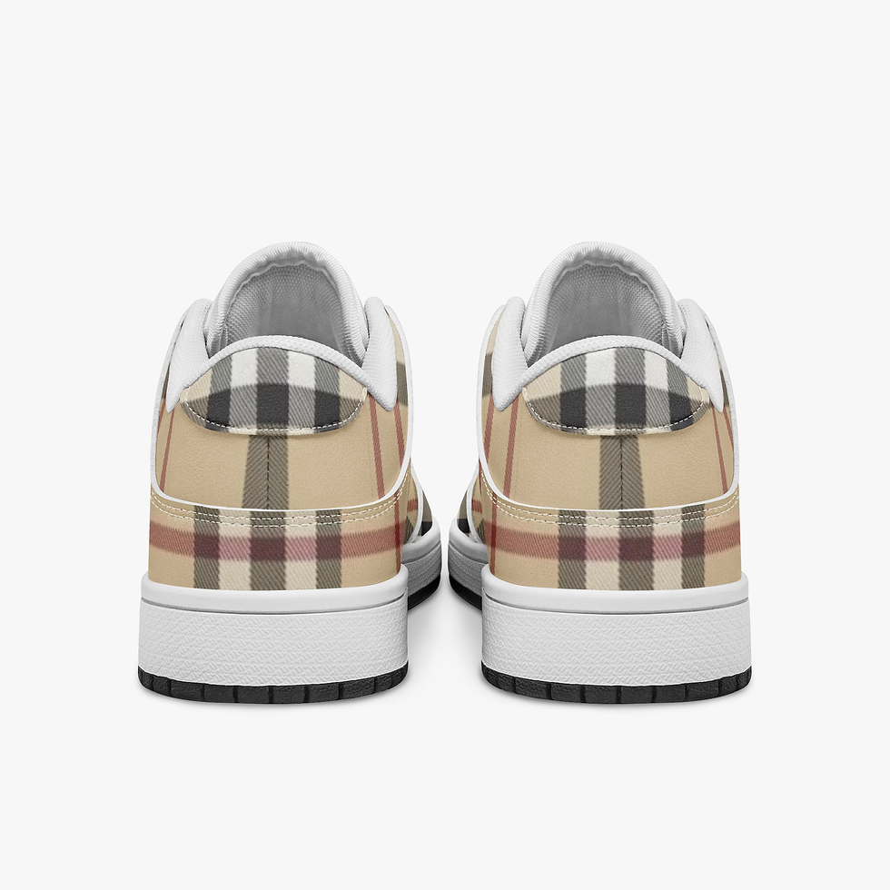 Thumbnail: Dunk Stylish Low-Top Leather Sneakers