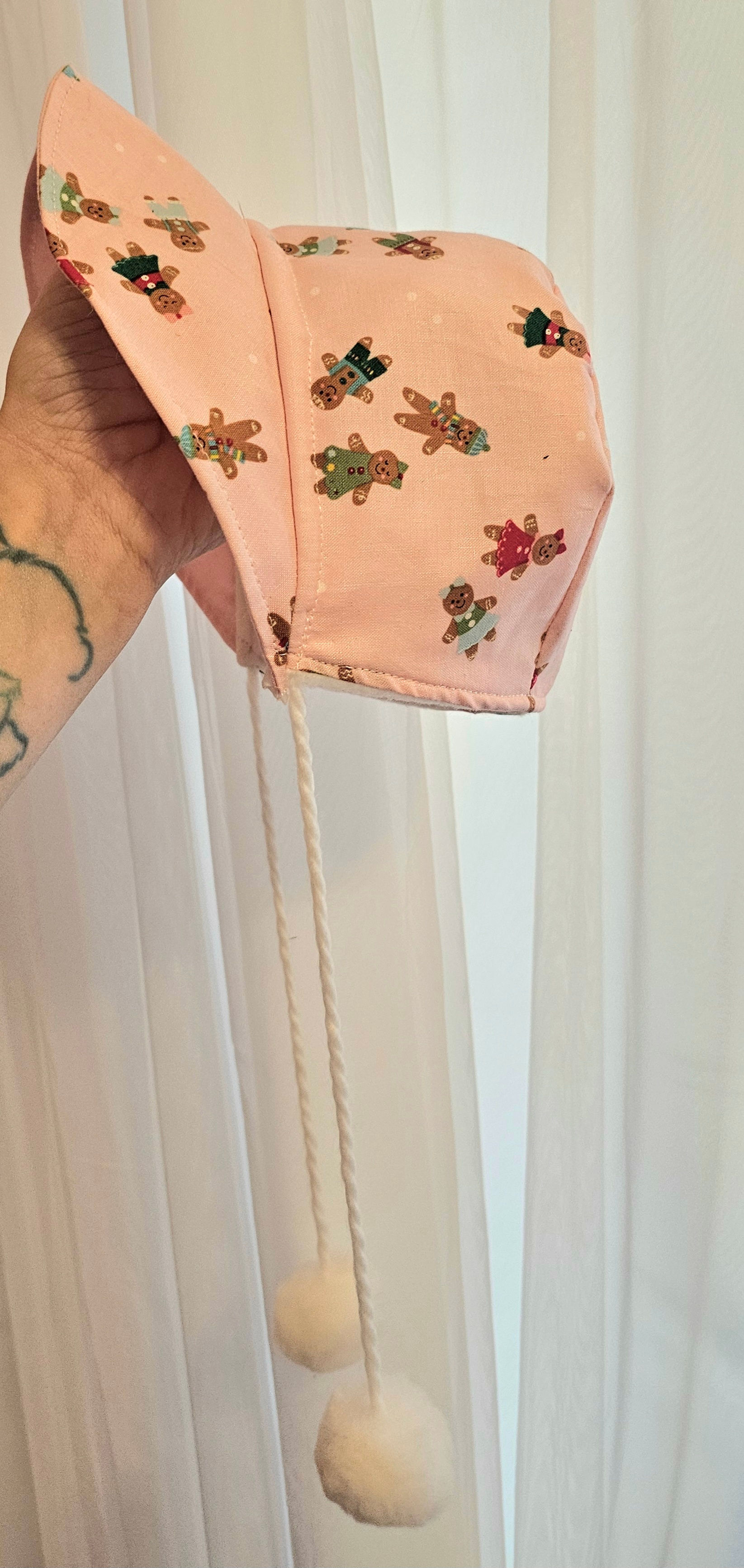 Gingerbread fleece lined bonnet 