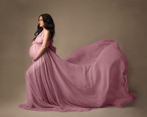 Pink Floaty maternity photoshoot by Hertfordshire maternity photographer