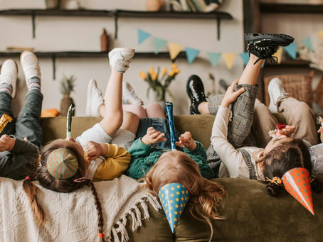 The Pros and Cons of Hosting Your Child's Birthday Party at a Venue vs. at Home