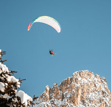 Peisey---parapente-1920.jpg