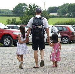 Rich and the girls