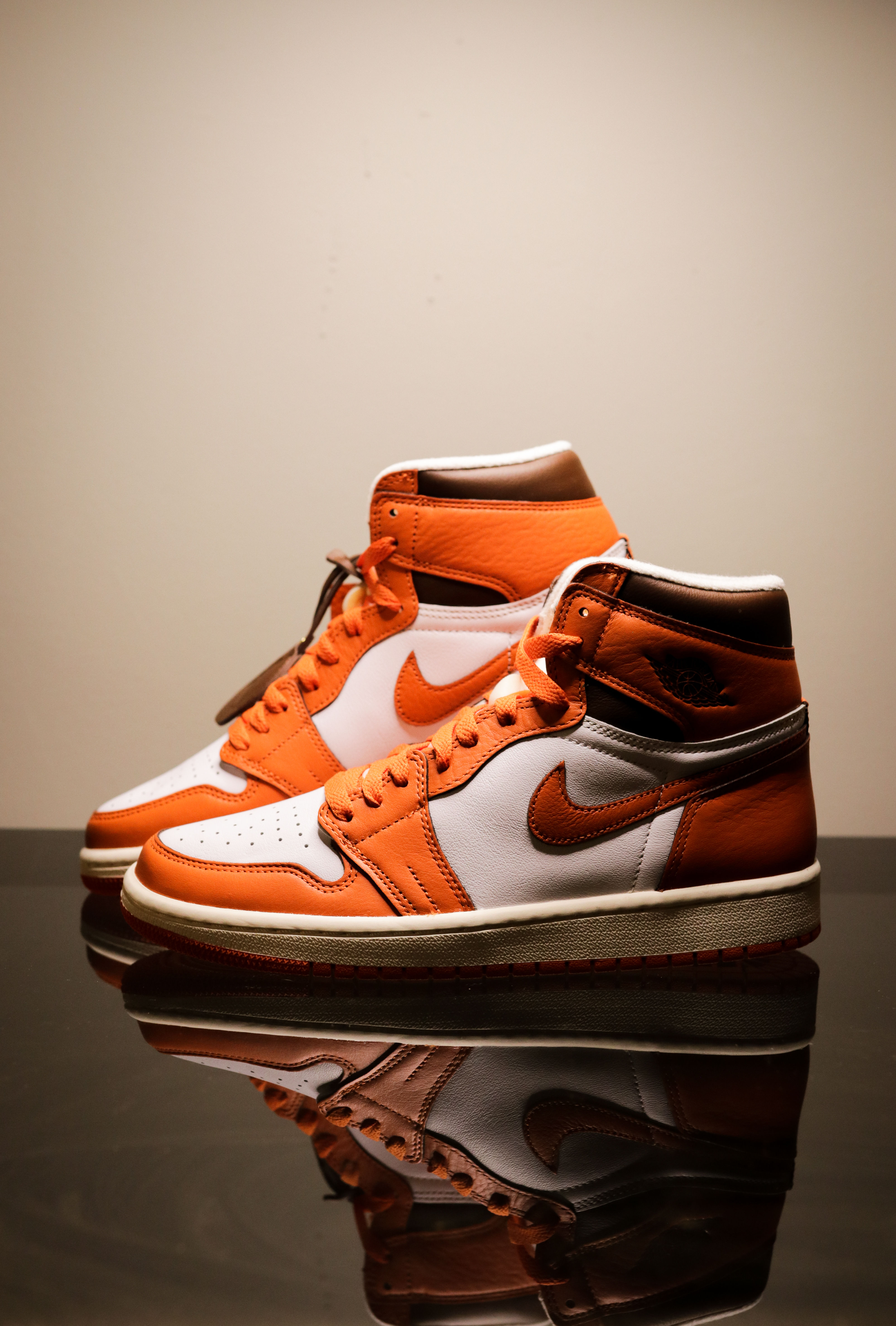 Air Jordan 1 High OG Starfish