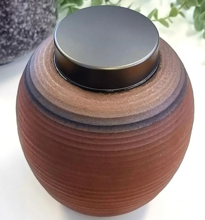 “Earthly” Stoneware Urn (<30kg)