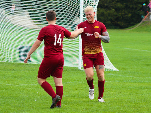 Photo Gallery (17/10/2021): Calcot FC vs. Hype Train FC