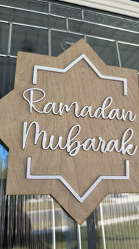 Thumbnail: Ramadan Mubarak sign 