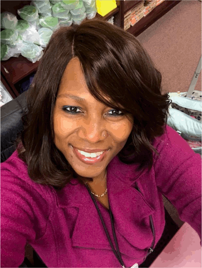 Raeleena Collington.gif