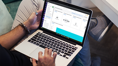 macbook-pro-mockup-featuring-a-modern-man-using-his-computer-2318-el1 (1).png