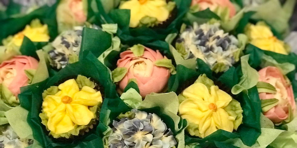 Beginning Beautiful Buttercream Bouquets (2)