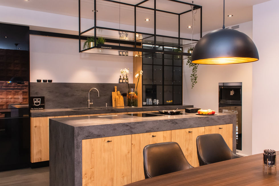 VZUG keuken met Corian en hout fineer