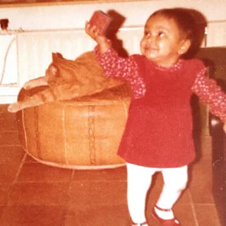 The birthmark that revealed a long-lost sister