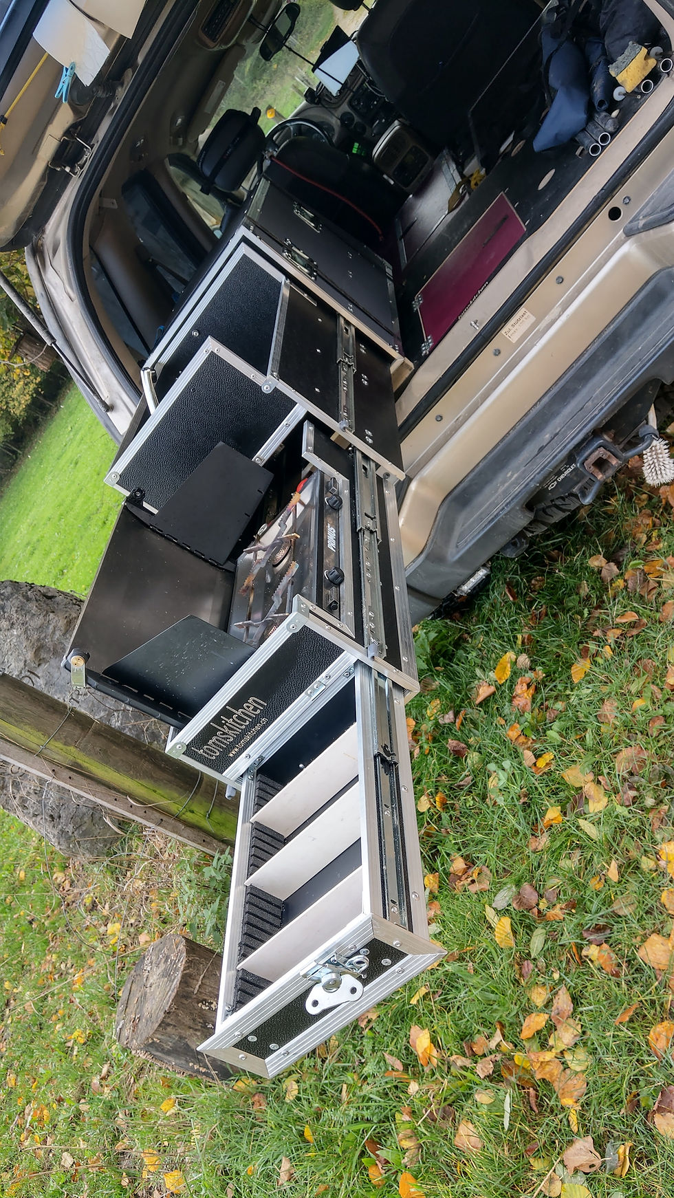 Miniaturbild: Tomskitchen 4x4 Dachzelt Campingküche Pro