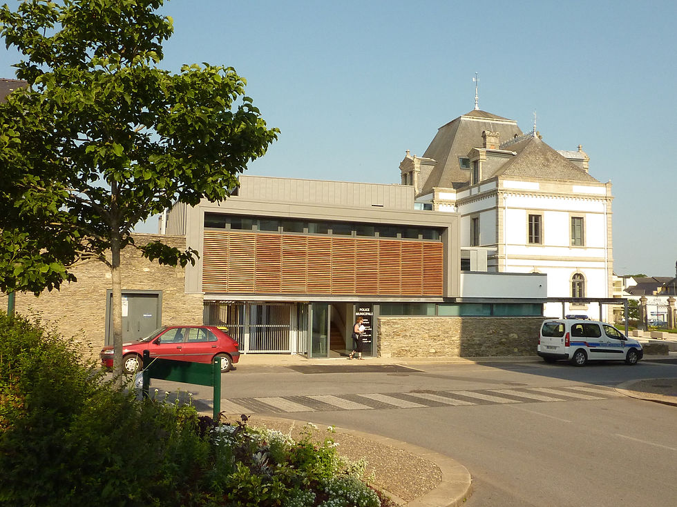 PLOERMEL - Mairie