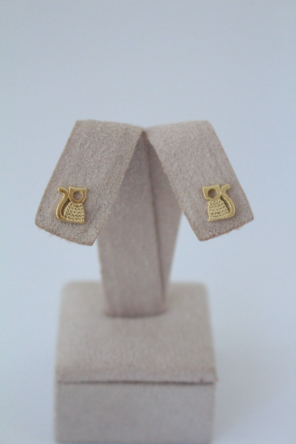 Miniatura: Brinco Infantil de Gato Liso.  Folheado ouro 18K