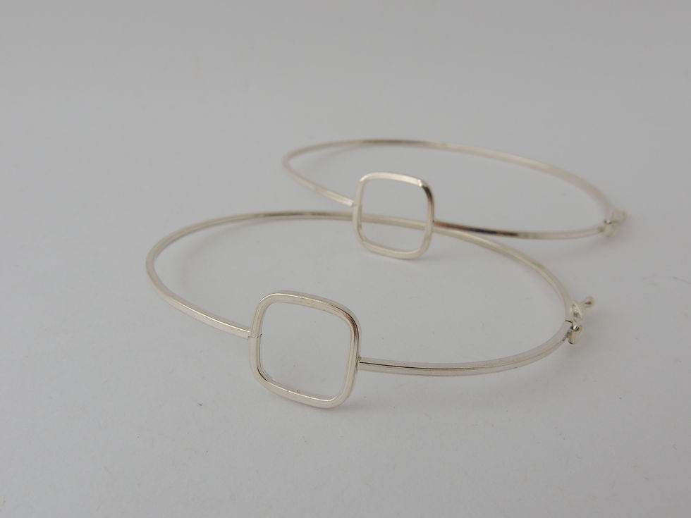 Miniatura: Bracelete Prata 925 com detalhe Quadrado com fecho.  6,5cm.  Prata 925