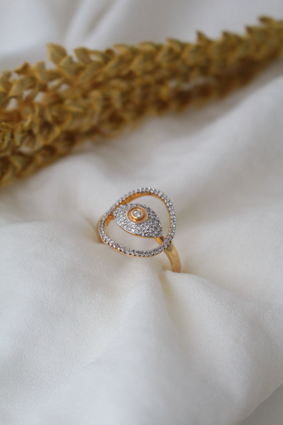 Miniatura: Anel Olho Grego cravejado com  Zircônias em cristal.  Folheado ouro 18k