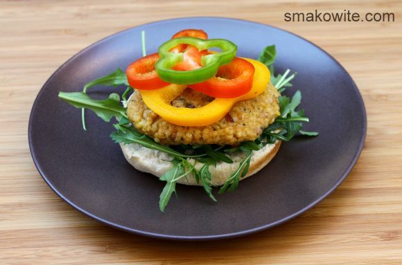 burgery jaglane z pieczarkami