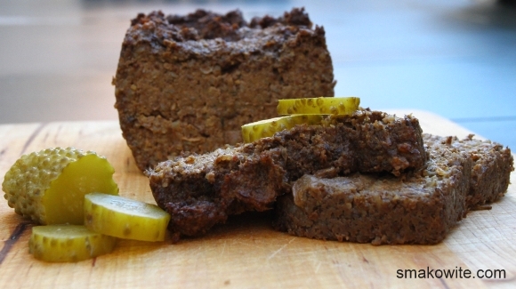 pasztet grzybowy z ogórkiem kiszonym