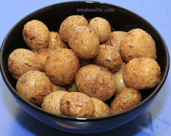 pieczone ziemniaczki z ziołami
