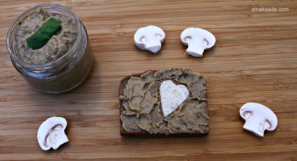 pasta z fasoli i pieczarek