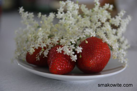 konfitura z kwiatami bzu