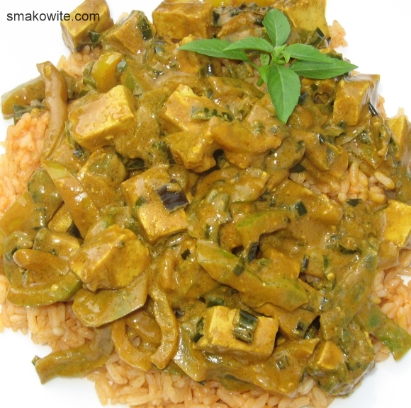 tofu curry z papryką