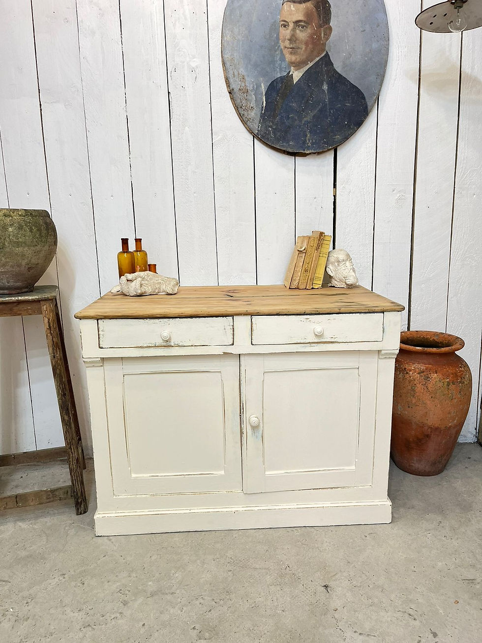 Miniature : Ancien buffet bas