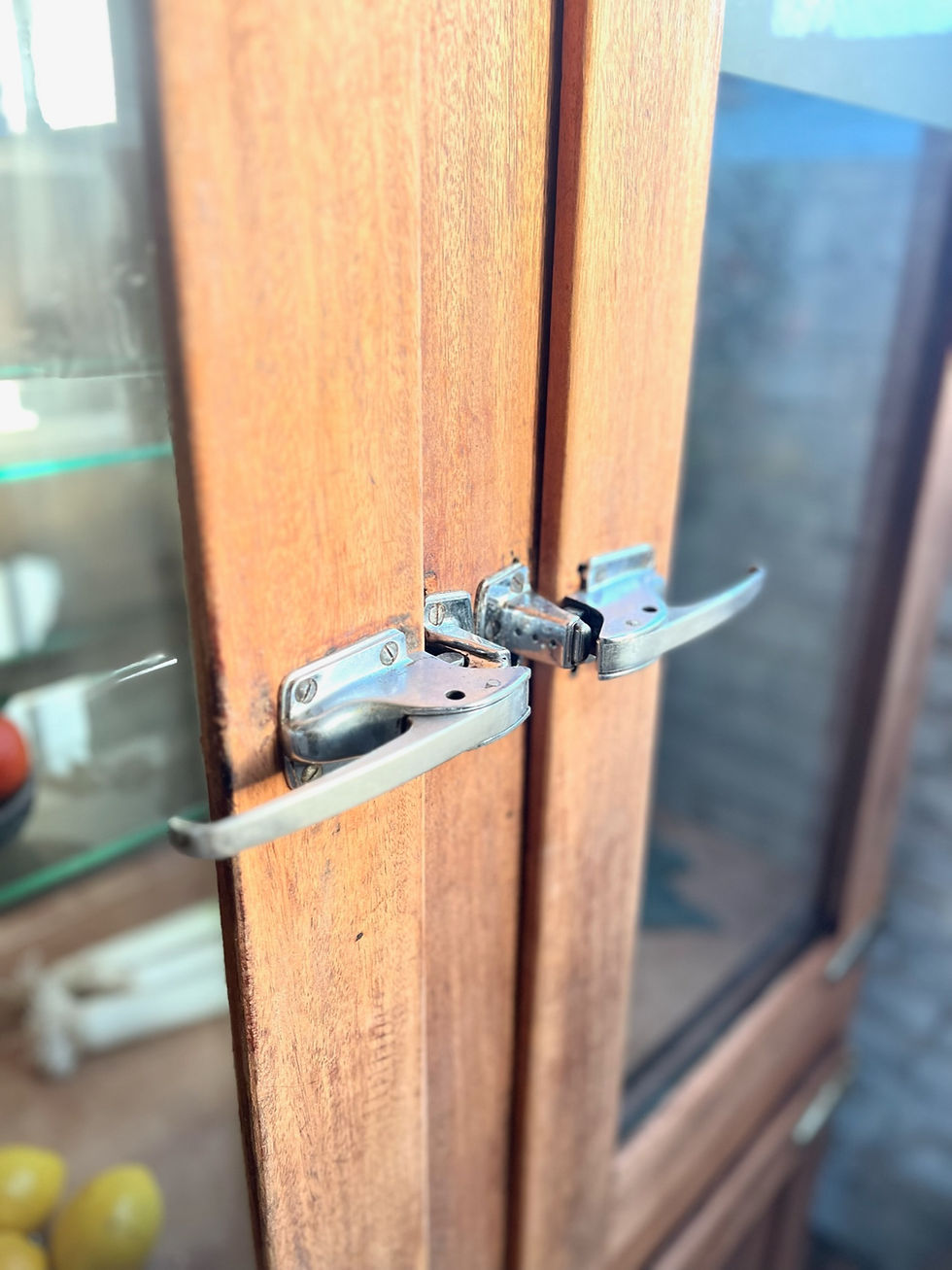 Miniature : Ancien meuble frigidaire de boucherie 