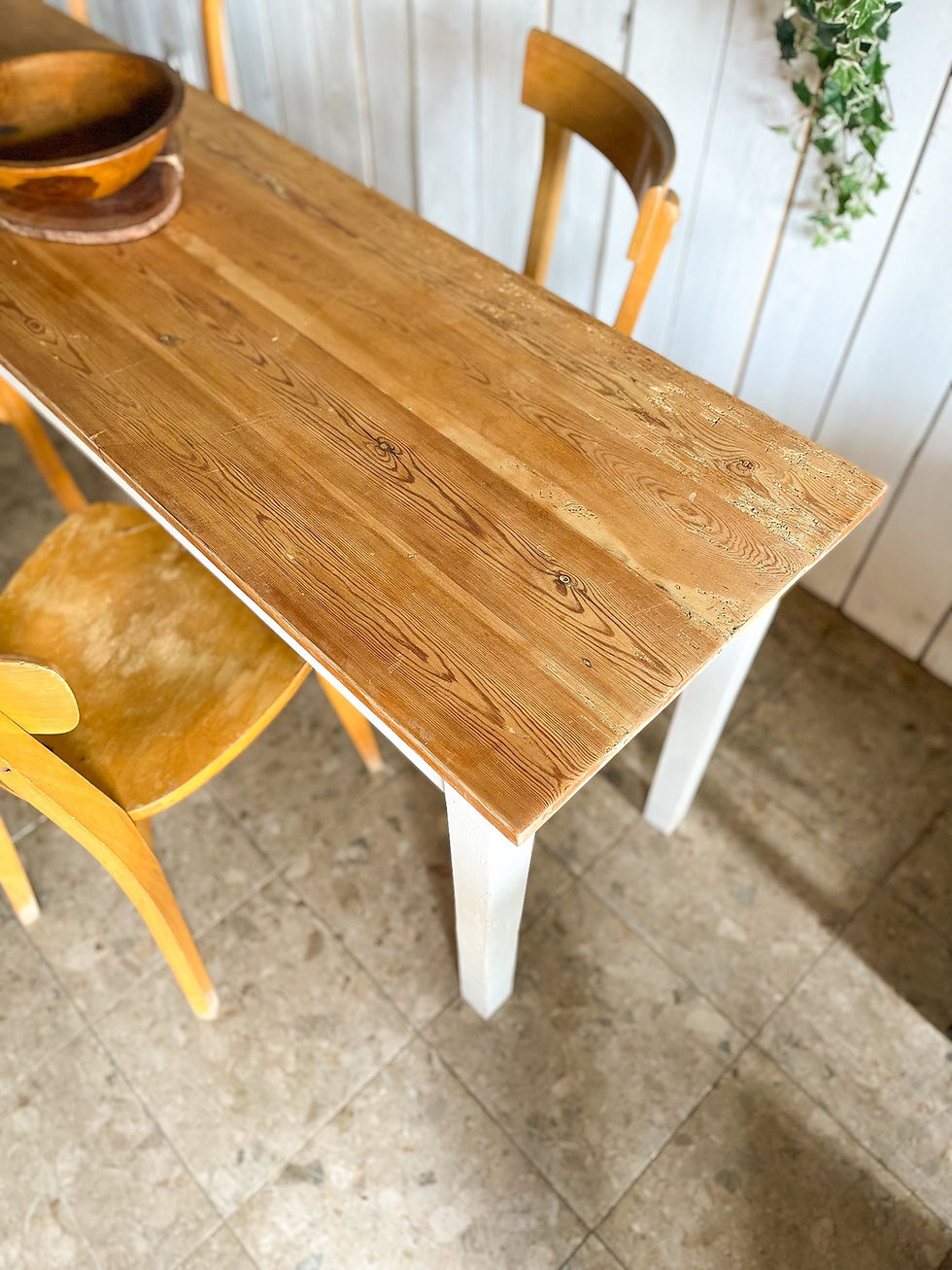 Miniature : Ancienne table de travail piétement blanc