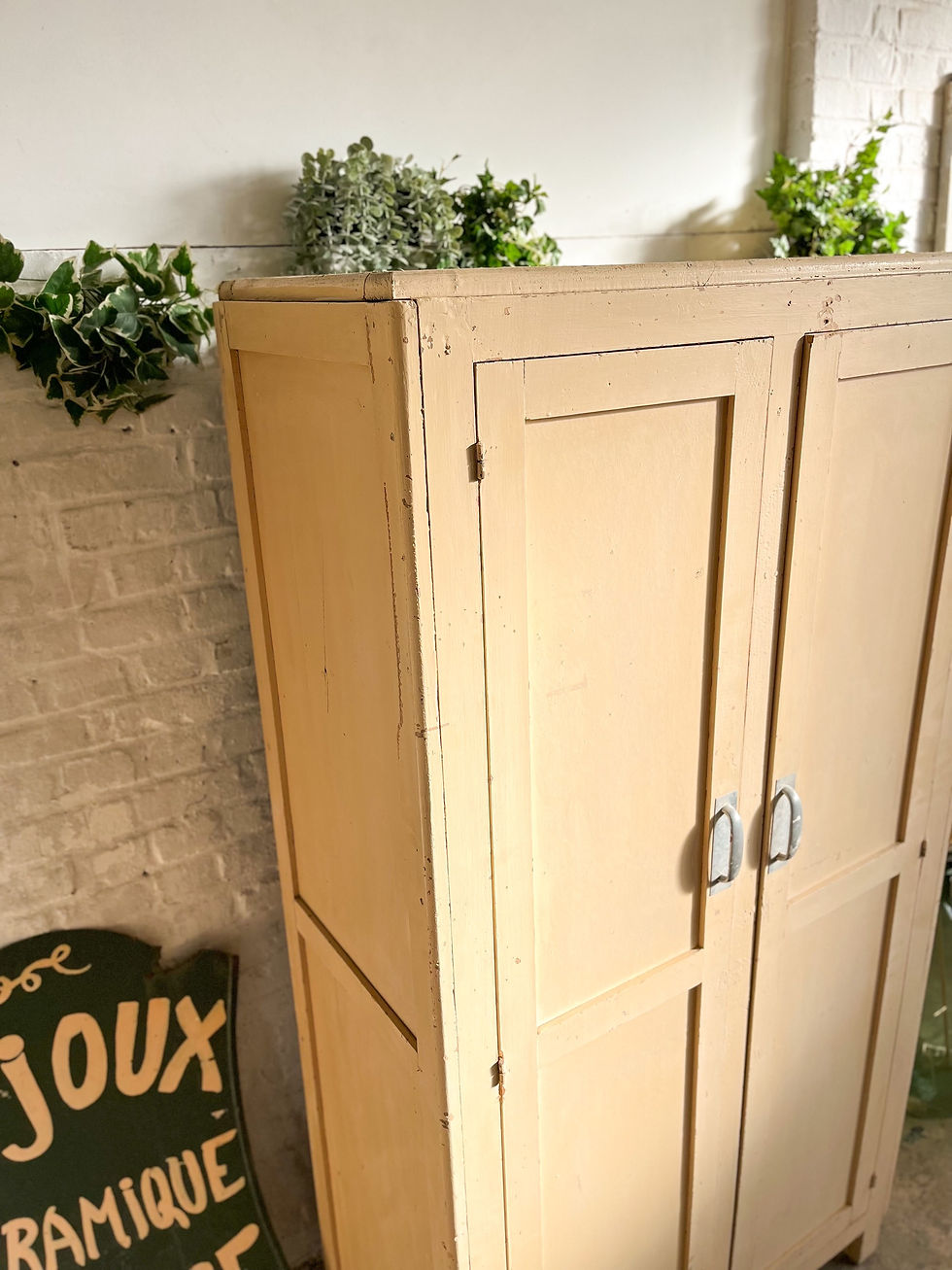 Miniature : Ancienne armoire d’atelier patine d’origine 