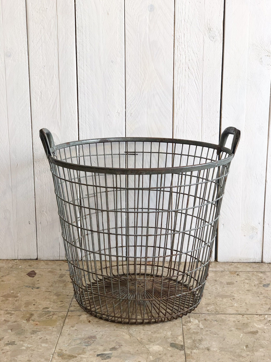 Grande panière de cueillette ancienne