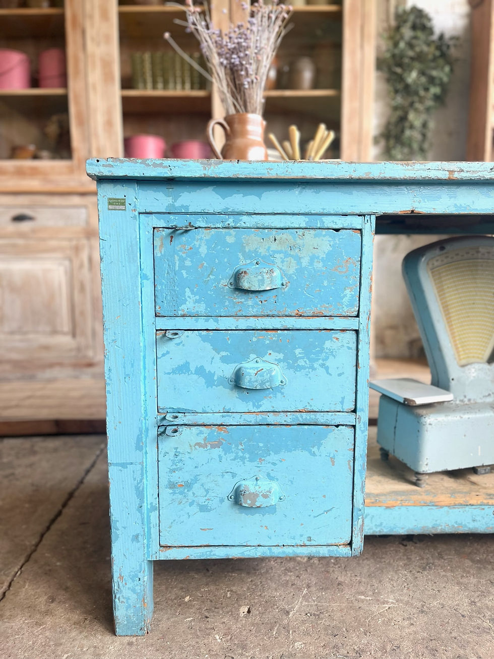 Miniature : Ancien établi patine d’origine 